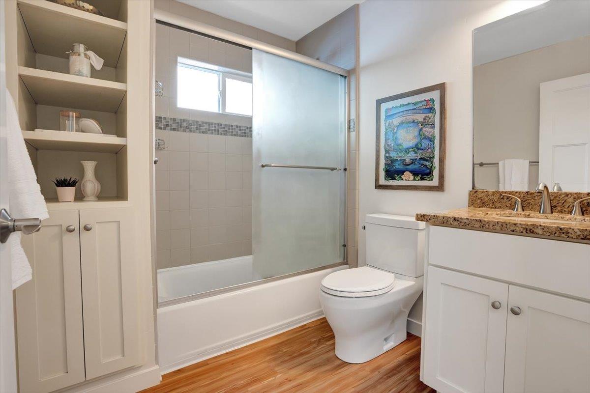 Detail Gallery Image 11 of 35 For 4980 Capitola Rd, Capitola,  CA 95010 - 3 Beds | 2 Baths