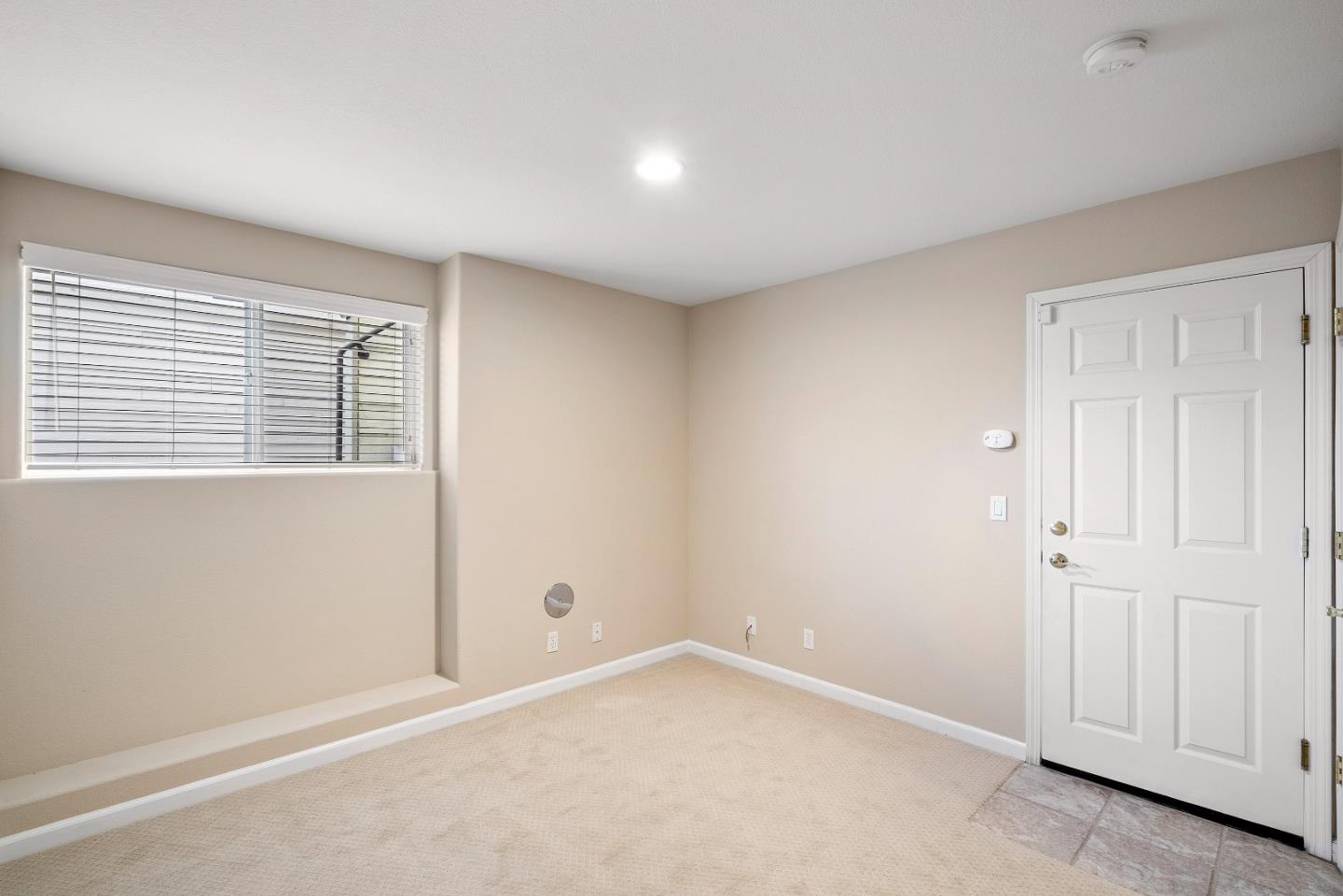 Detail Gallery Image 31 of 36 For 1687 Salamoni Ct, San Jose,  CA 95133 - 3 Beds | 2/1 Baths