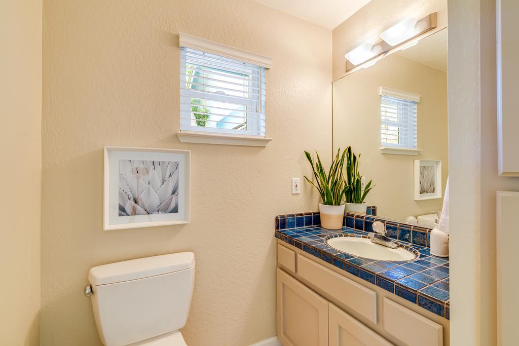 Detail Gallery Image 13 of 34 For 6419 Forehand Ct, Aptos,  CA 95003 - 3 Beds | 2/1 Baths