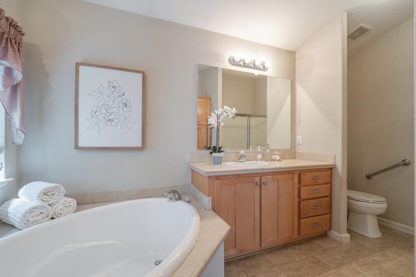 Detail Gallery Image 24 of 34 For 575 San Pedro Ave #10,  Morgan Hill,  CA 95037 - 3 Beds | 2 Baths