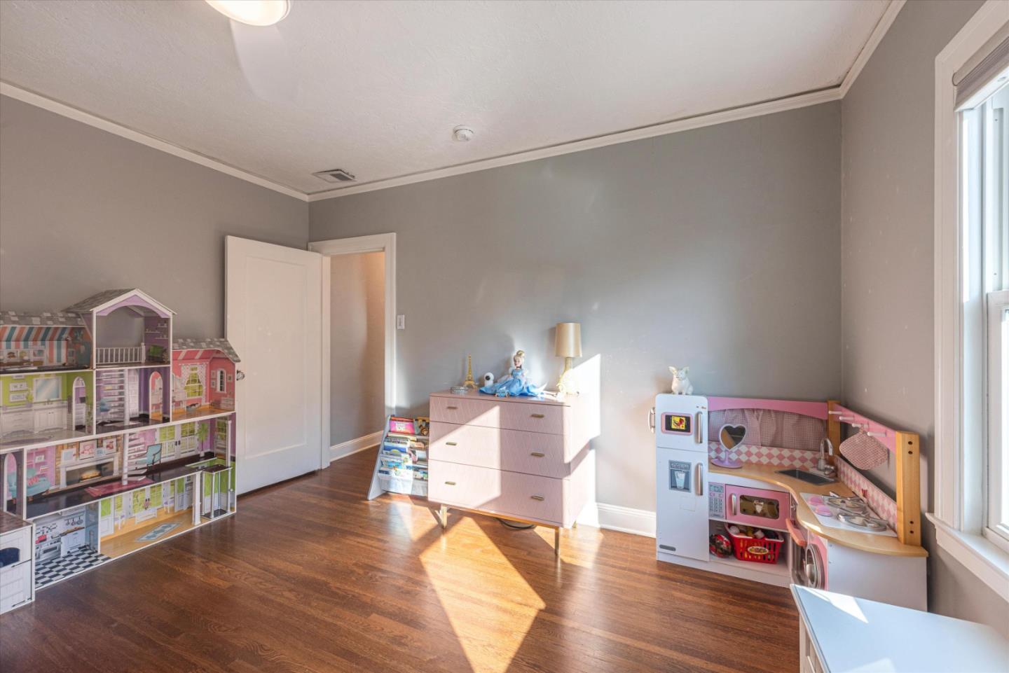 Detail Gallery Image 26 of 56 For 249 Leo Ave, San Leandro,  CA 94577 - 3 Beds | 1/1 Baths