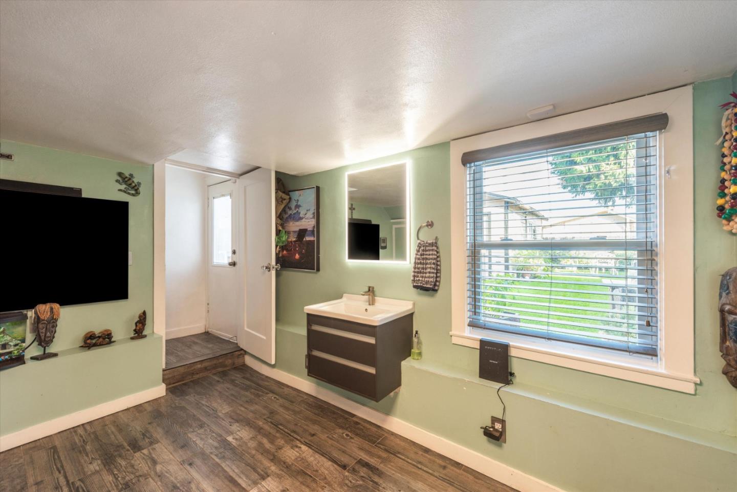 Detail Gallery Image 38 of 56 For 249 Leo Ave, San Leandro,  CA 94577 - 3 Beds | 1/1 Baths