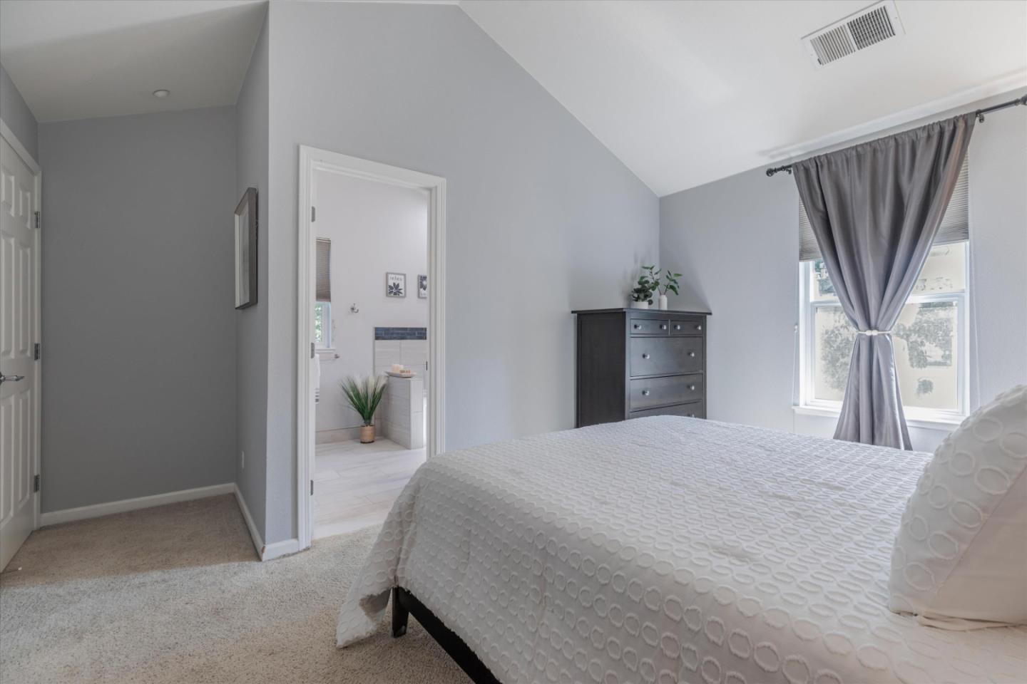 Detail Gallery Image 20 of 40 For 1296 Previtera Ct, San Jose,  CA 95110 - 2 Beds | 2 Baths