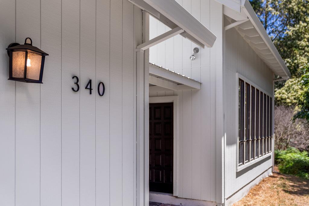 Detail Gallery Image 3 of 41 For 340 Summit Rd, Watsonville_SCC,  CA 95076 - 4 Beds | 2/1 Baths