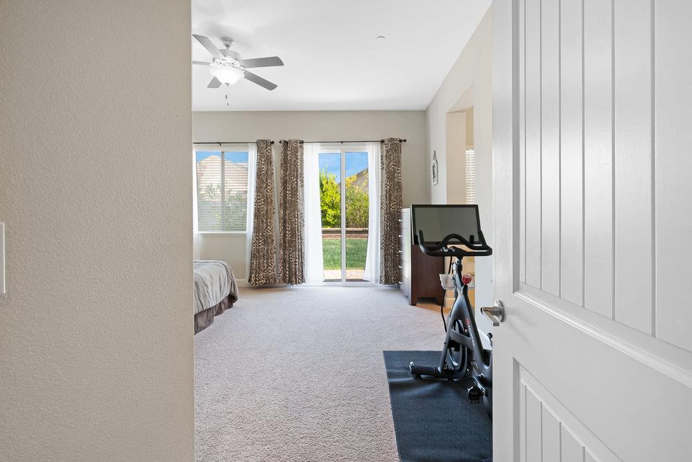 Detail Gallery Image 42 of 60 For 1548 Lily Ct, Hollister,  CA 95023 - 4 Beds | 3/1 Baths