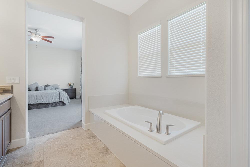 Detail Gallery Image 48 of 60 For 1548 Lily Ct, Hollister,  CA 95023 - 4 Beds | 3/1 Baths