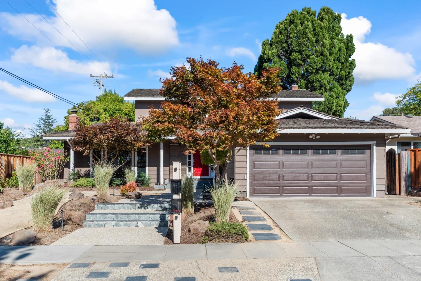 Detail Gallery Image 1 of 1 For 220 Corral Ave, Sunnyvale,  CA 94086 - 5 Beds | 3 Baths