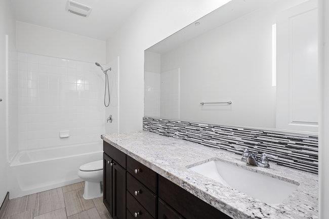 Detail Gallery Image 28 of 35 For 643 Turnbuckle Dr #1916,  Redwood City,  CA 94063 - 3 Beds | 2/1 Baths