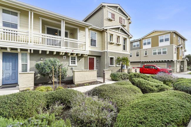 Detail Gallery Image 4 of 35 For 643 Turnbuckle Dr #1916,  Redwood City,  CA 94063 - 3 Beds | 2/1 Baths