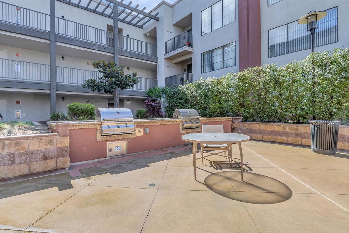 Detail Gallery Image 14 of 24 For 1060 S 3rd St #139,  San Jose,  CA 95112 - 1 Beds | 1 Baths