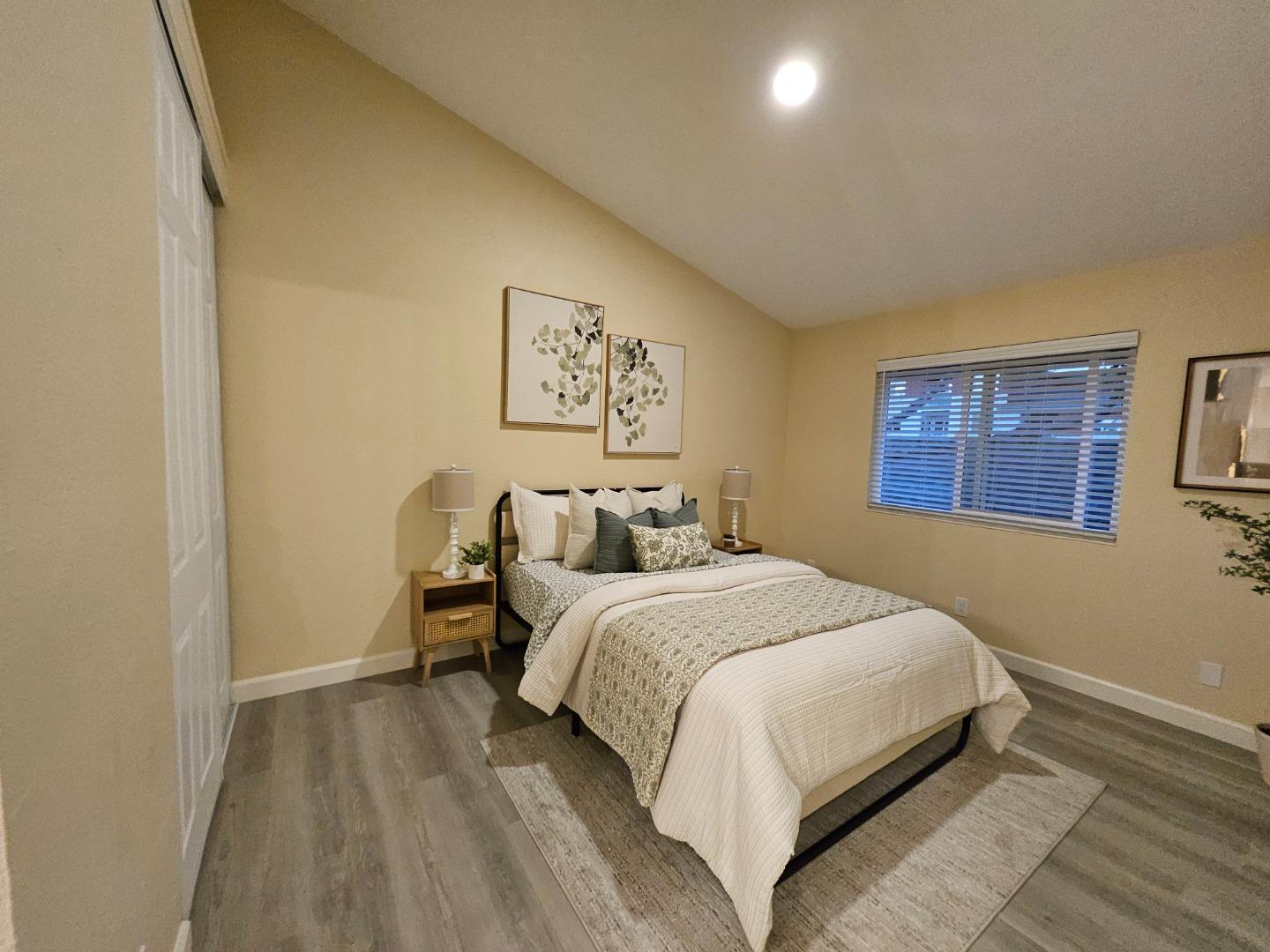 Detail Gallery Image 22 of 28 For 543 Shadow Dance Dr, San Jose,  CA 95110 - 2 Beds | 2 Baths