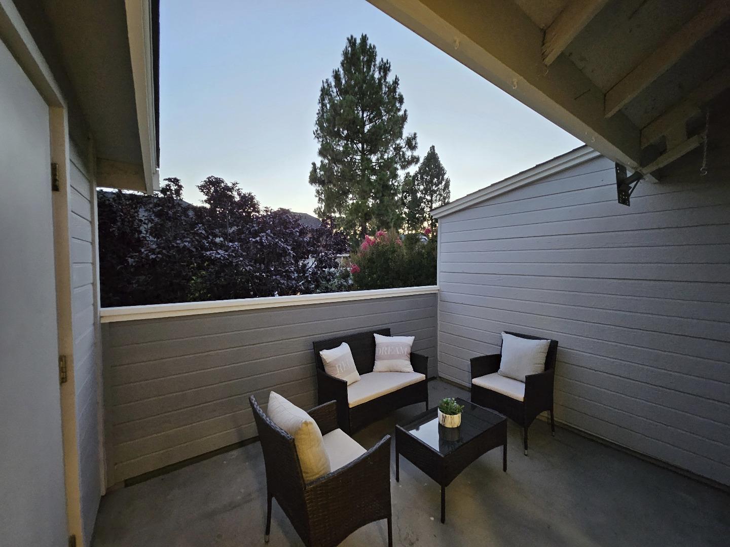 Detail Gallery Image 28 of 28 For 543 Shadow Dance Dr, San Jose,  CA 95110 - 2 Beds | 2 Baths