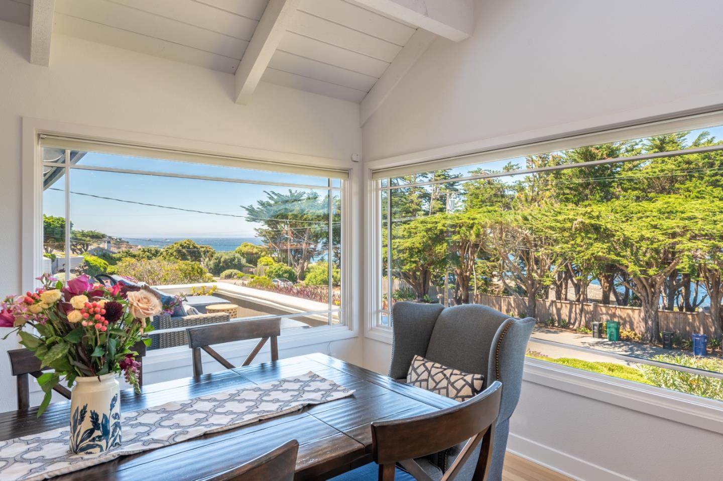 Detail Gallery Image 9 of 24 For 101 Yankee Point Dr, Carmel,  CA 93923 - 5 Beds | 4 Baths