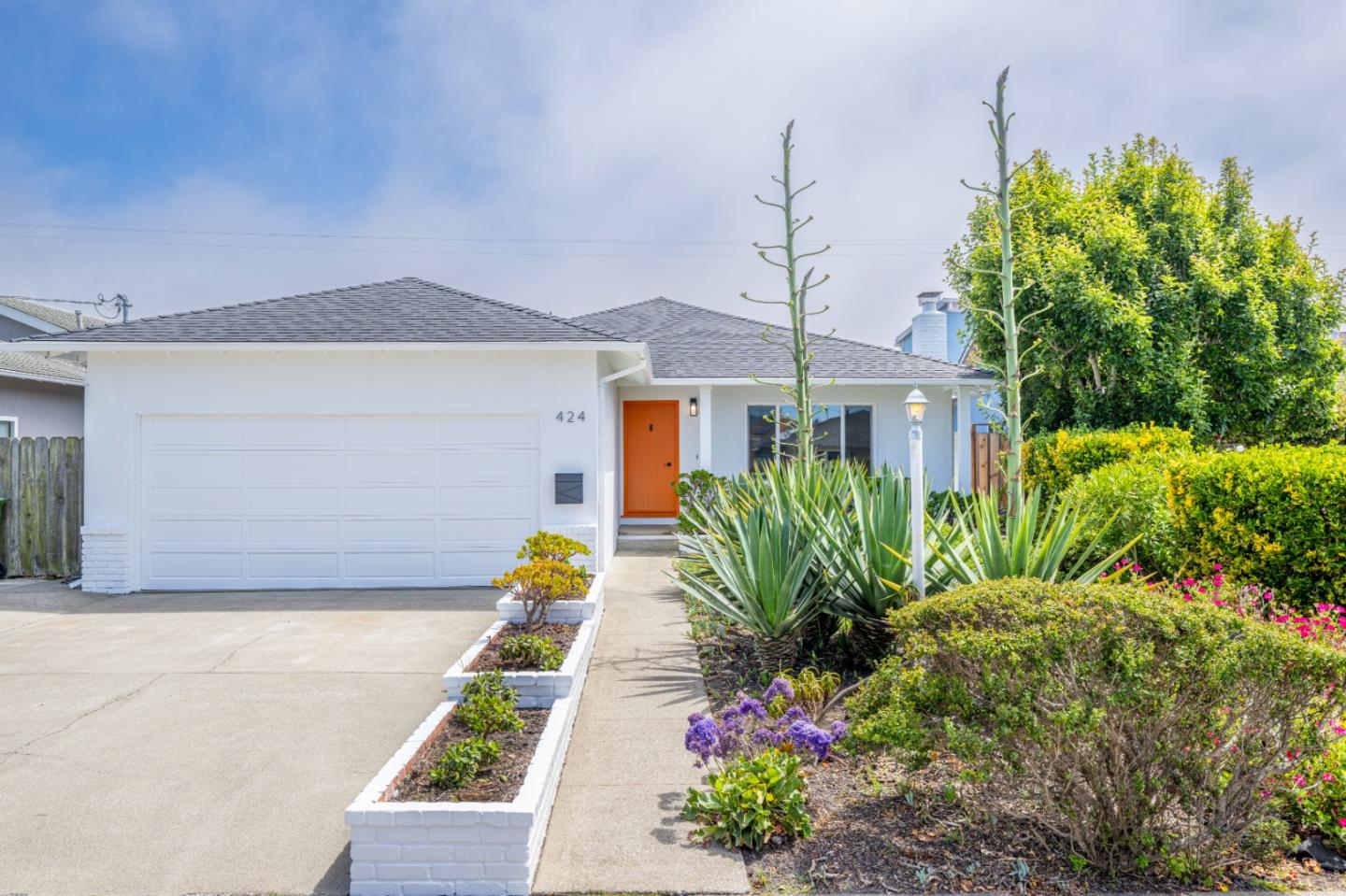 Detail Gallery Image 1 of 22 For 424 Granelli Ave, Half Moon Bay,  CA 94019 - 3 Beds | 2 Baths