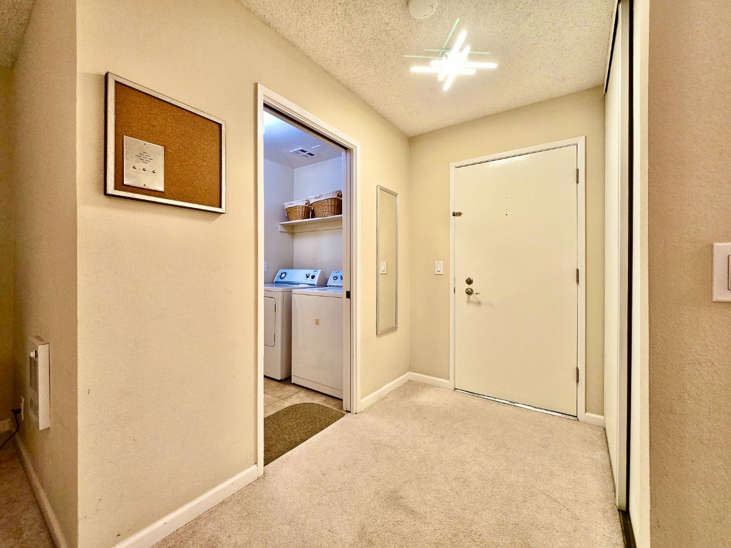 Detail Gallery Image 14 of 47 For 1033 Shell Blvd #8,  Foster City,  CA 94404 - 3 Beds | 2 Baths