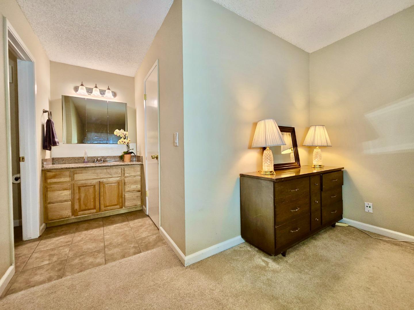 Detail Gallery Image 18 of 47 For 1033 Shell Blvd #8,  Foster City,  CA 94404 - 3 Beds | 2 Baths