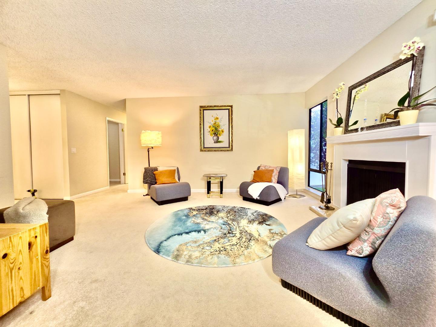 Detail Gallery Image 4 of 47 For 1033 Shell Blvd #8,  Foster City,  CA 94404 - 3 Beds | 2 Baths