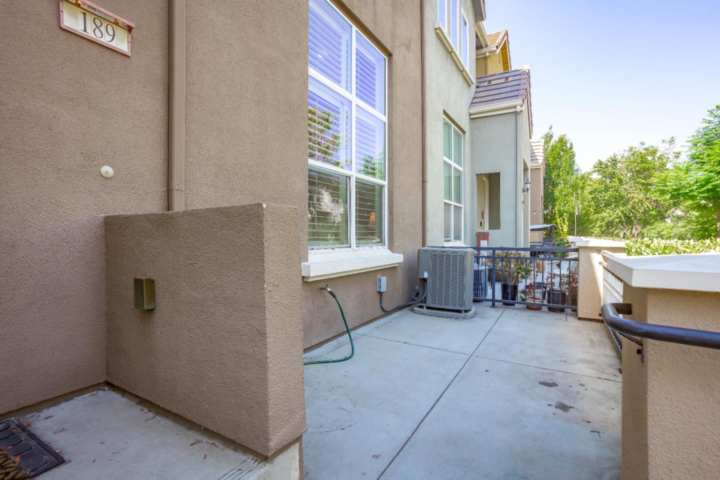 Detail Gallery Image 20 of 26 For 189 Esfahan Dr, San Jose,  CA 95111 - 3 Beds | 2/1 Baths