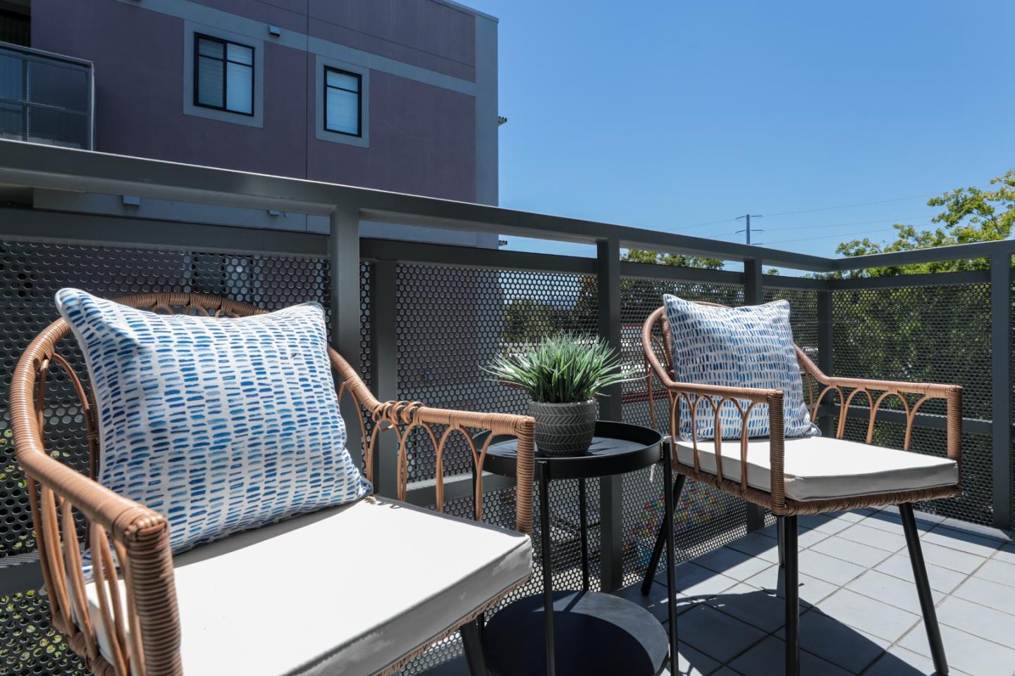 Detail Gallery Image 8 of 19 For 800 High St #310,  Palo Alto,  CA 94301 - 2 Beds | 1 Baths