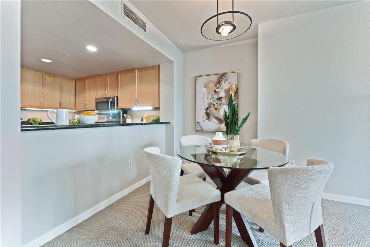 Detail Gallery Image 11 of 20 For 550 Ortega Ave #B333,  Mountain View,  CA 94040 - 2 Beds | 2 Baths