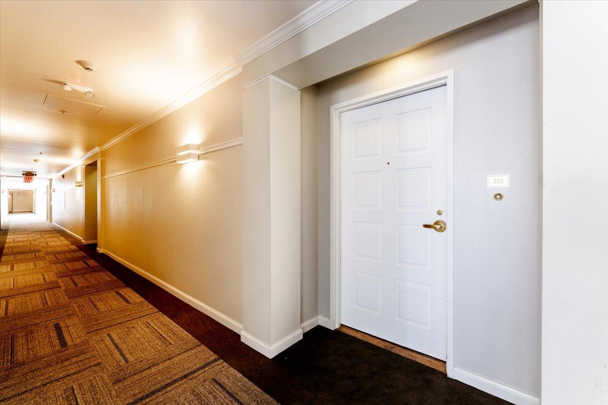 Detail Gallery Image 15 of 20 For 550 Ortega Ave #B333,  Mountain View,  CA 94040 - 2 Beds | 2 Baths