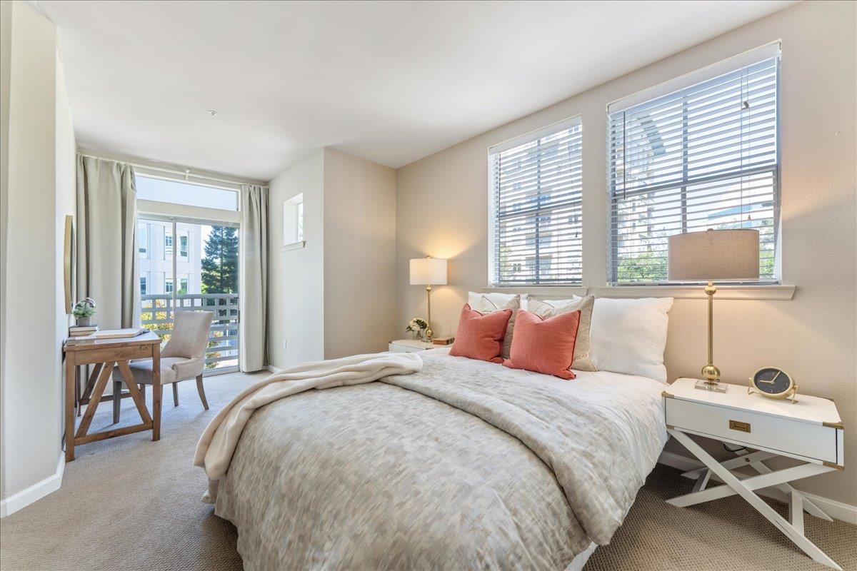 Detail Gallery Image 4 of 20 For 550 Ortega Ave #B333,  Mountain View,  CA 94040 - 2 Beds | 2 Baths