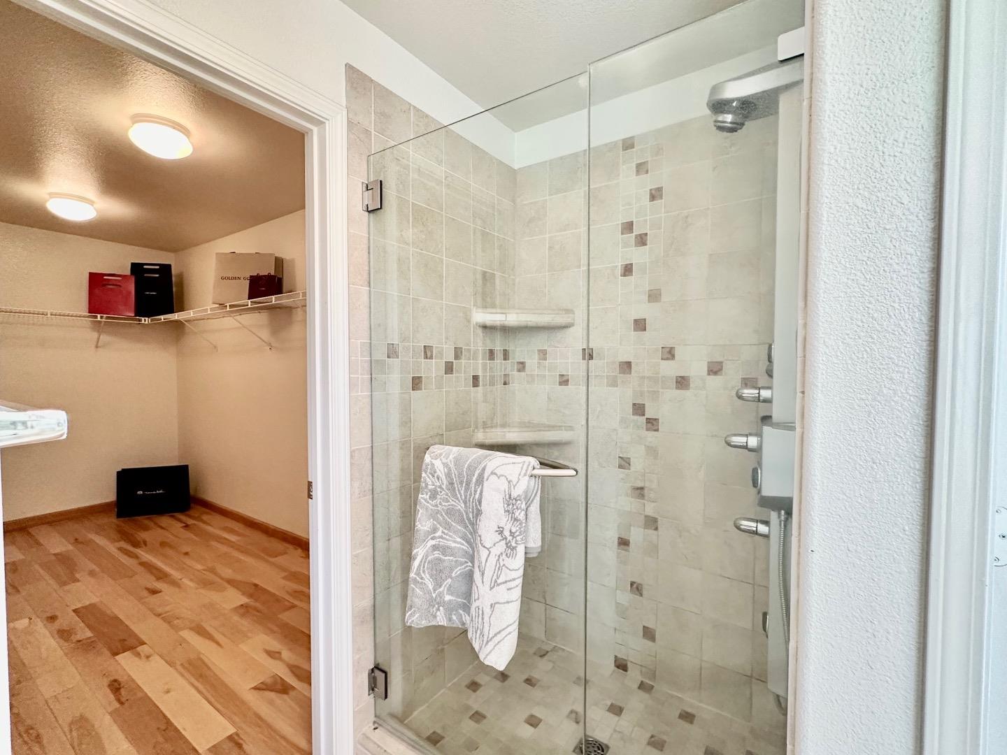 Detail Gallery Image 22 of 42 For 2195 Kingsbury Cir, Santa Clara,  CA 95054 - 3 Beds | 2/1 Baths