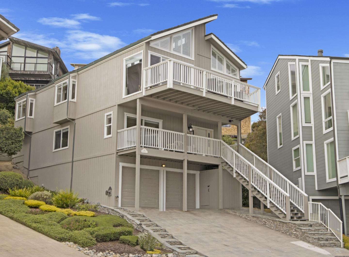 Detail Gallery Image 1 of 49 For 806 the Shore Line, Watsonville,  CA 95076 - 3 Beds | 2 Baths