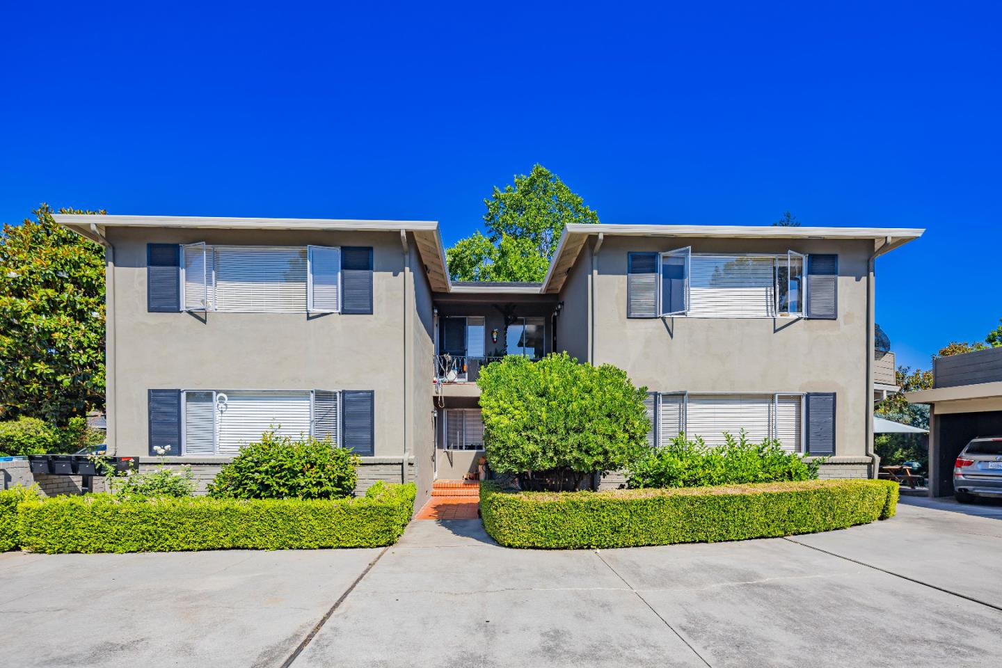 Detail Gallery Image 5 of 12 For 780-800 Arbor Rd, Menlo Park,  CA 94025 - – Beds | – Baths