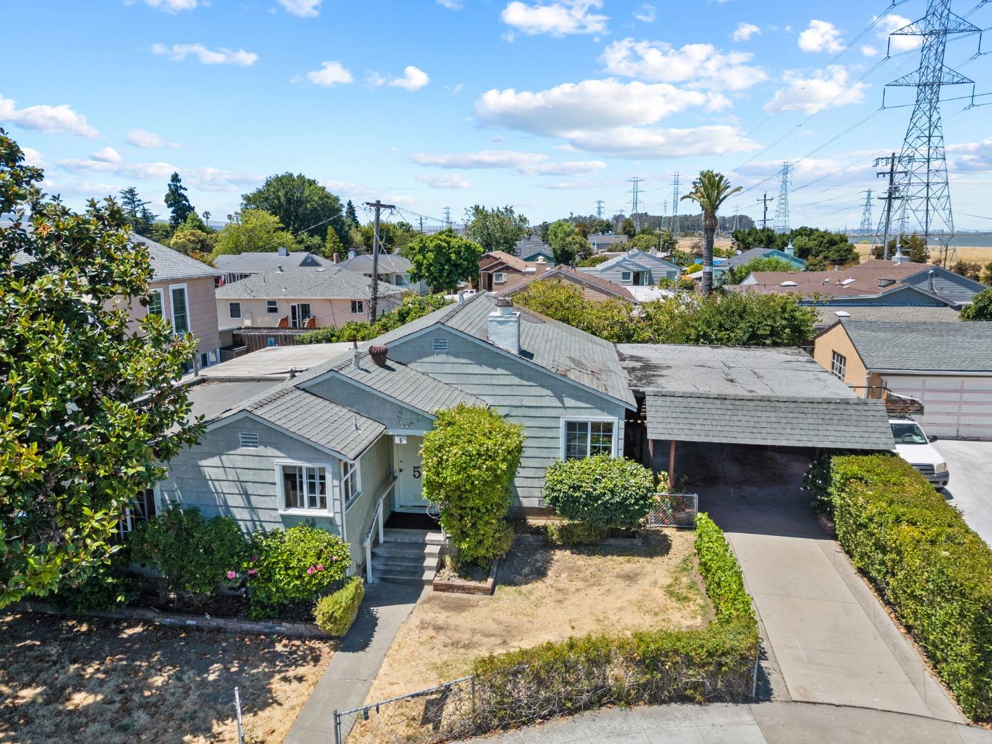 Detail Gallery Image 1 of 1 For 5 Olive Ct, San Mateo,  CA 94401 - 3 Beds | 1 Baths