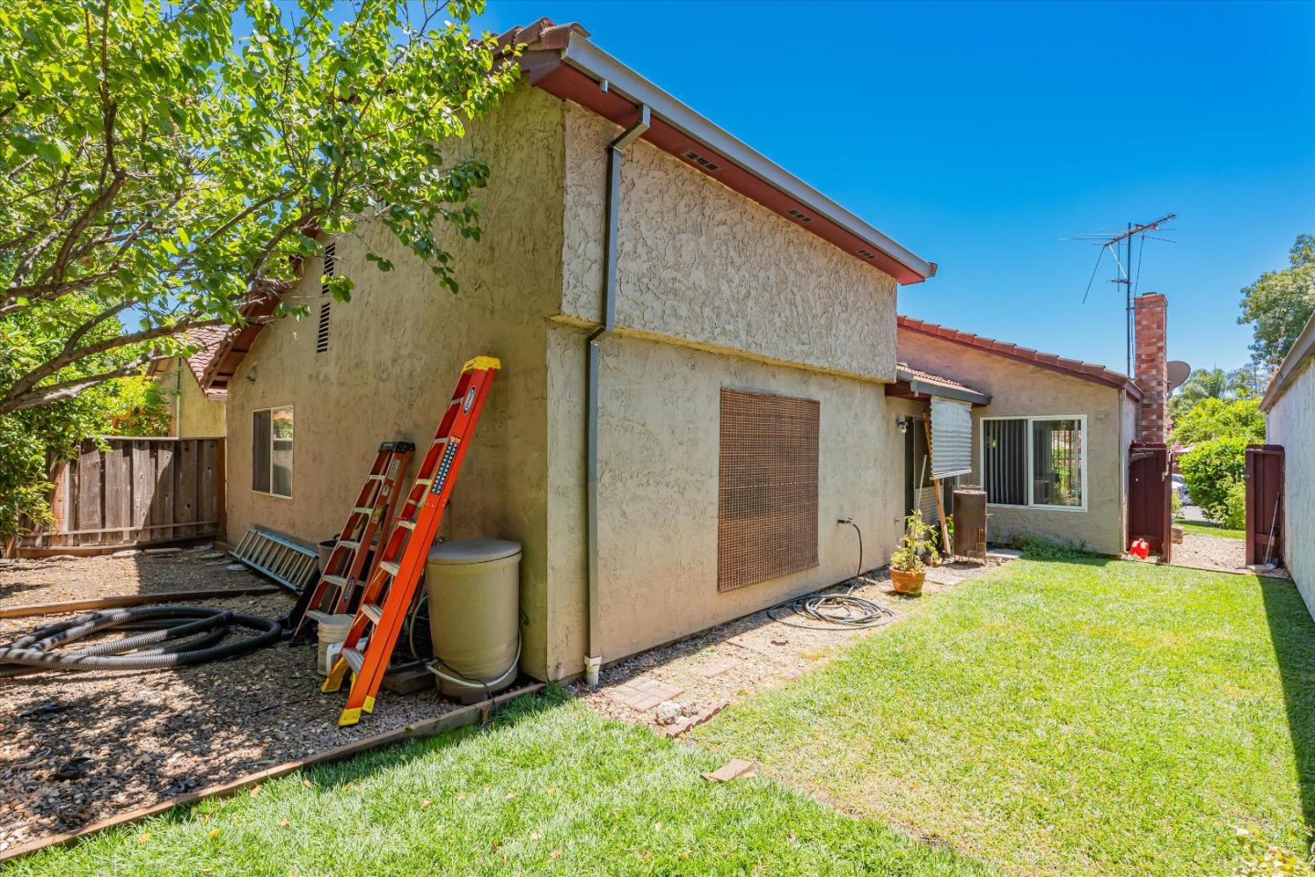 Detail Gallery Image 30 of 33 For 510 Lanfair Cir, San Jose,  CA 95136 - 2 Beds | 2 Baths