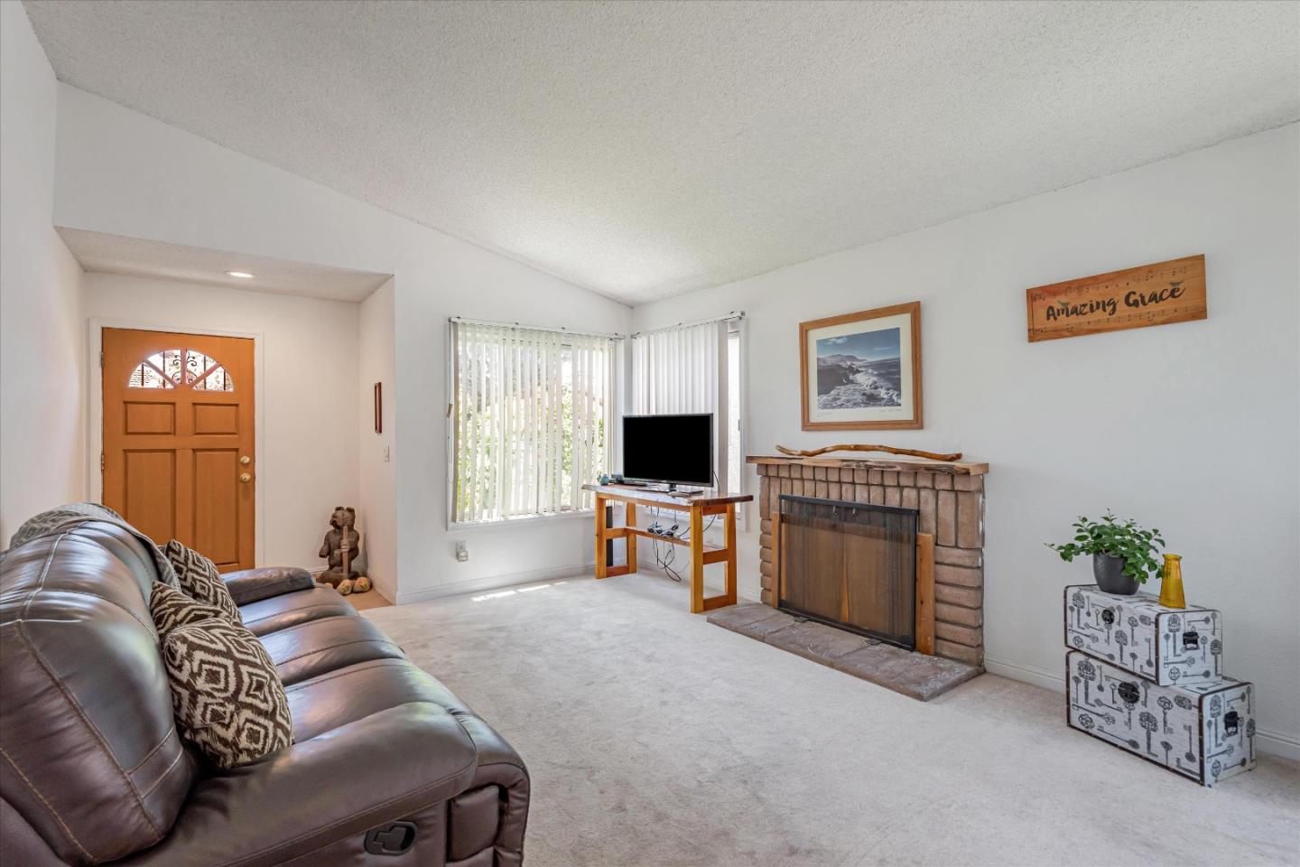 Detail Gallery Image 8 of 33 For 510 Lanfair Cir, San Jose,  CA 95136 - 2 Beds | 2 Baths