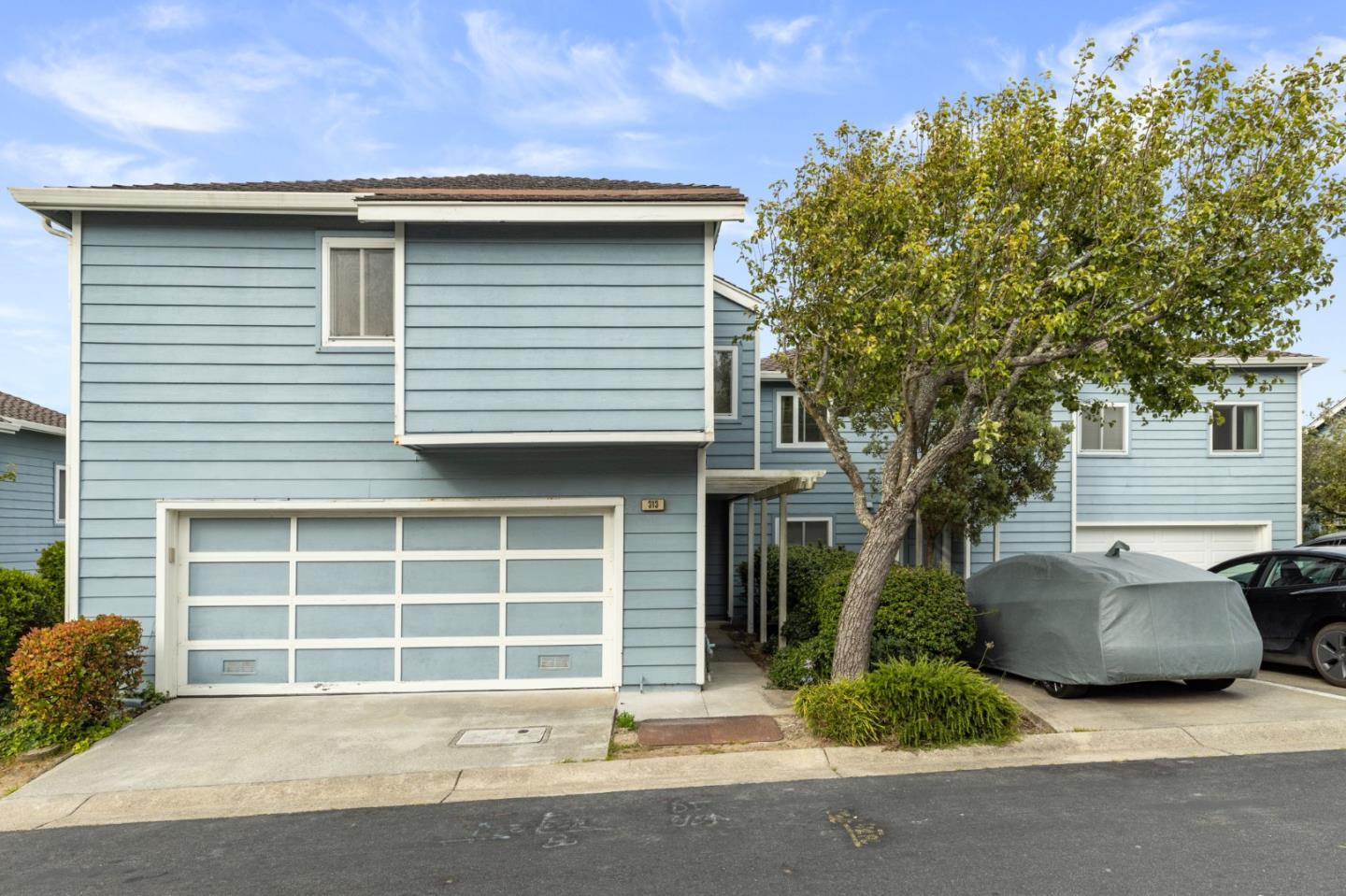 Detail Gallery Image 3 of 24 For 313 Michelle Ln, Daly City,  CA 94015 - 3 Beds | 2/1 Baths