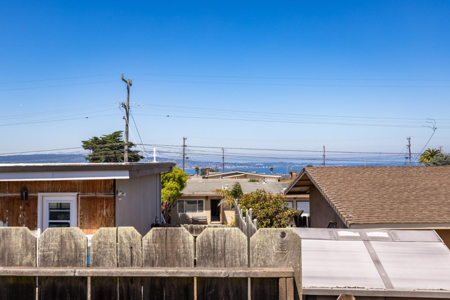 Detail Gallery Image 11 of 20 For 1757 Havana St, Seaside,  CA 93955 - 3 Beds | 1/1 Baths