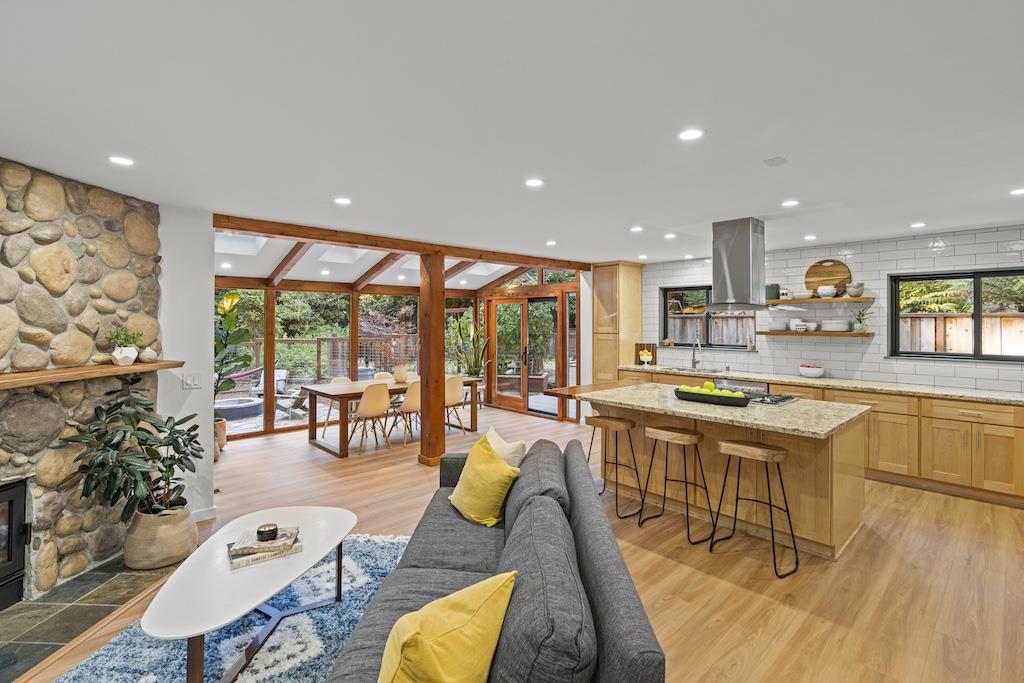 Detail Gallery Image 1 of 1 For 484 Aptos Creek Rd, Aptos,  CA 95003 - 4 Beds | 3/1 Baths