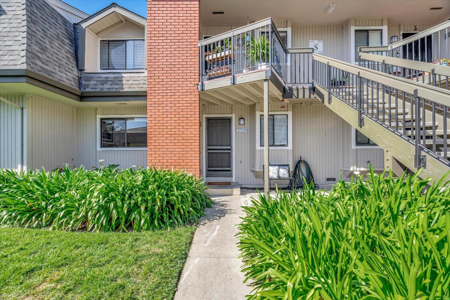 Detail Gallery Image 1 of 1 For 3329 Shadow Park Pl, San Jose,  CA 95121 - 2 Beds | 1 Baths