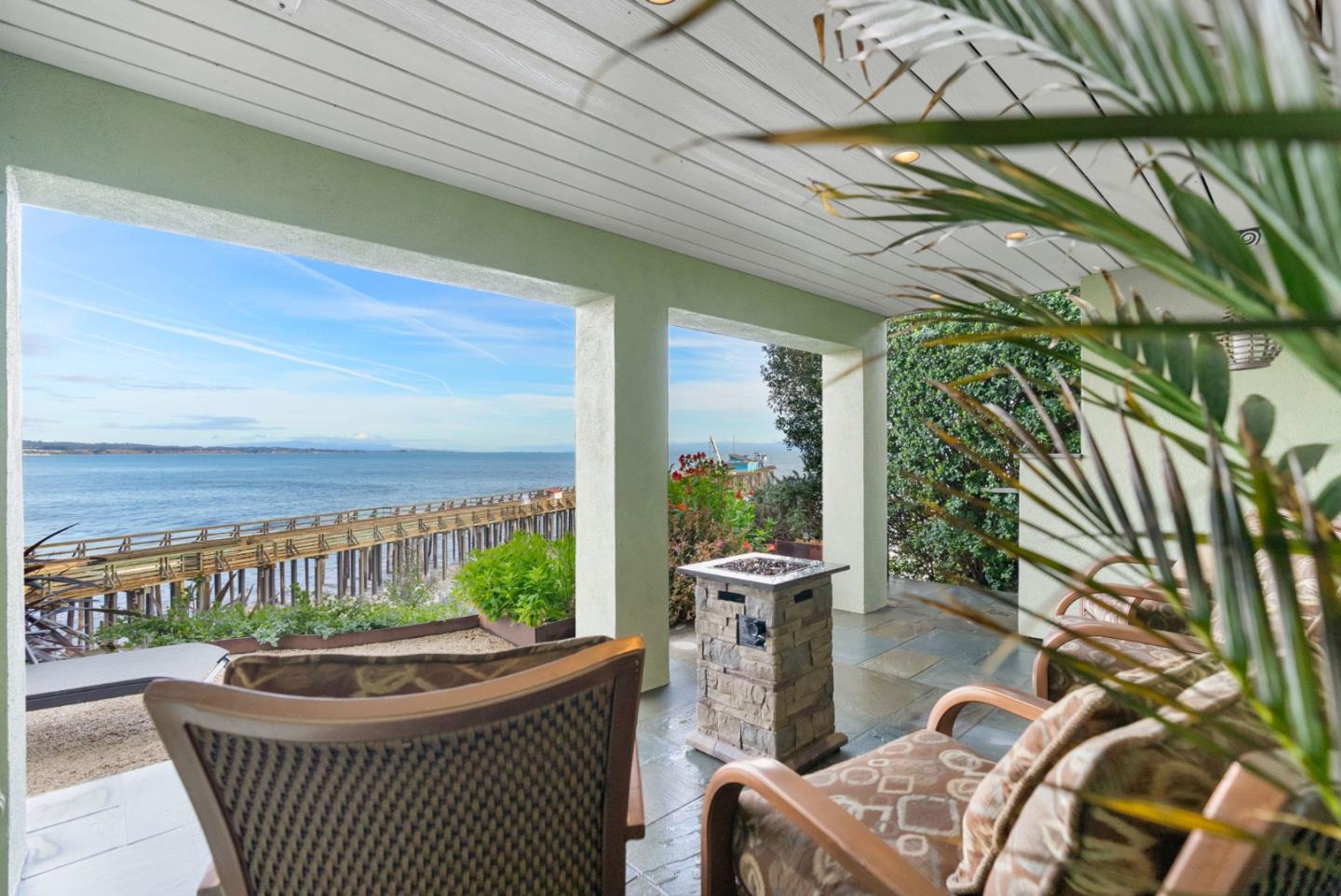 Detail Gallery Image 23 of 54 For 4930 Cliff Dr, Capitola,  CA 95010 - 3 Beds | 2 Baths