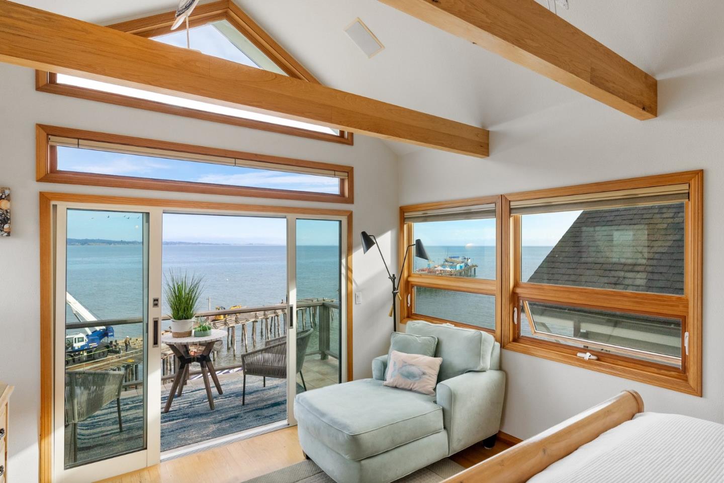 Detail Gallery Image 31 of 54 For 4930 Cliff Dr, Capitola,  CA 95010 - 3 Beds | 2 Baths