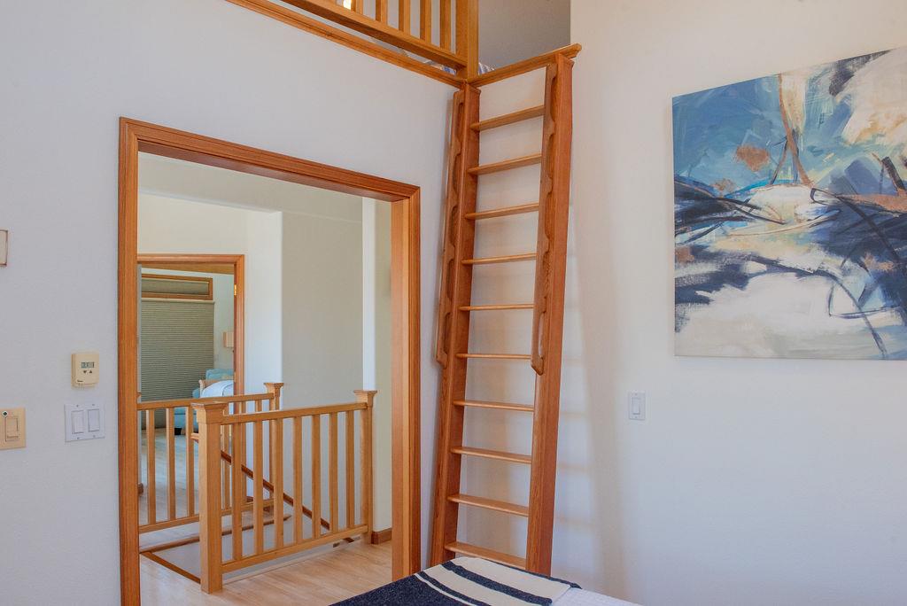 Detail Gallery Image 35 of 54 For 4930 Cliff Dr, Capitola,  CA 95010 - 3 Beds | 2 Baths