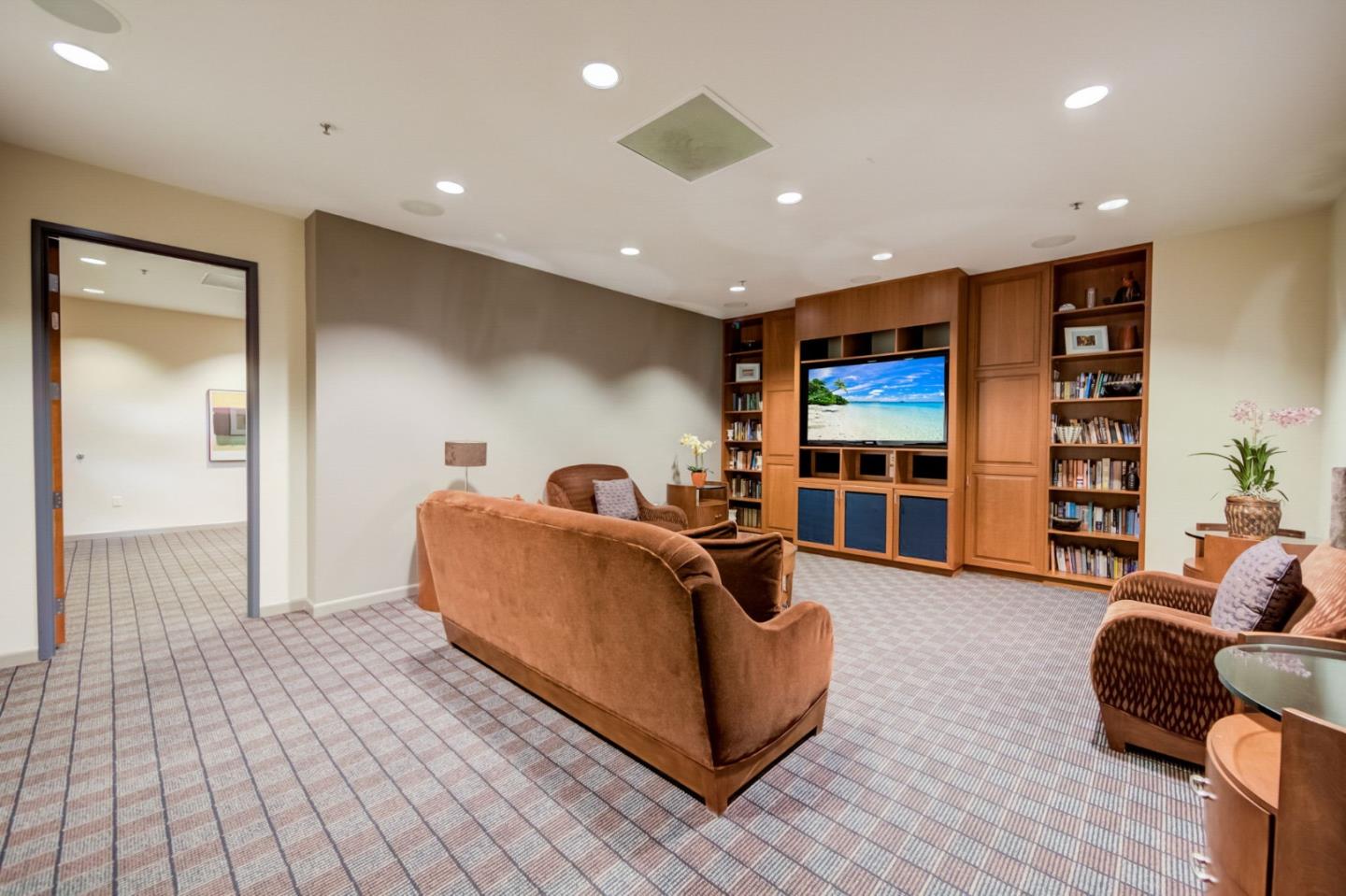 Detail Gallery Image 24 of 37 For 5855 Horton St #507,  Emeryville,  CA 94608 - 1 Beds | 1 Baths