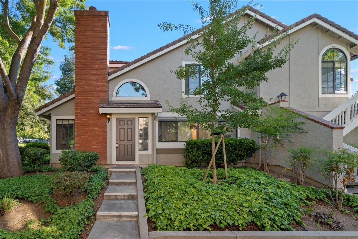 Front Image Thumbnail for ML81973884