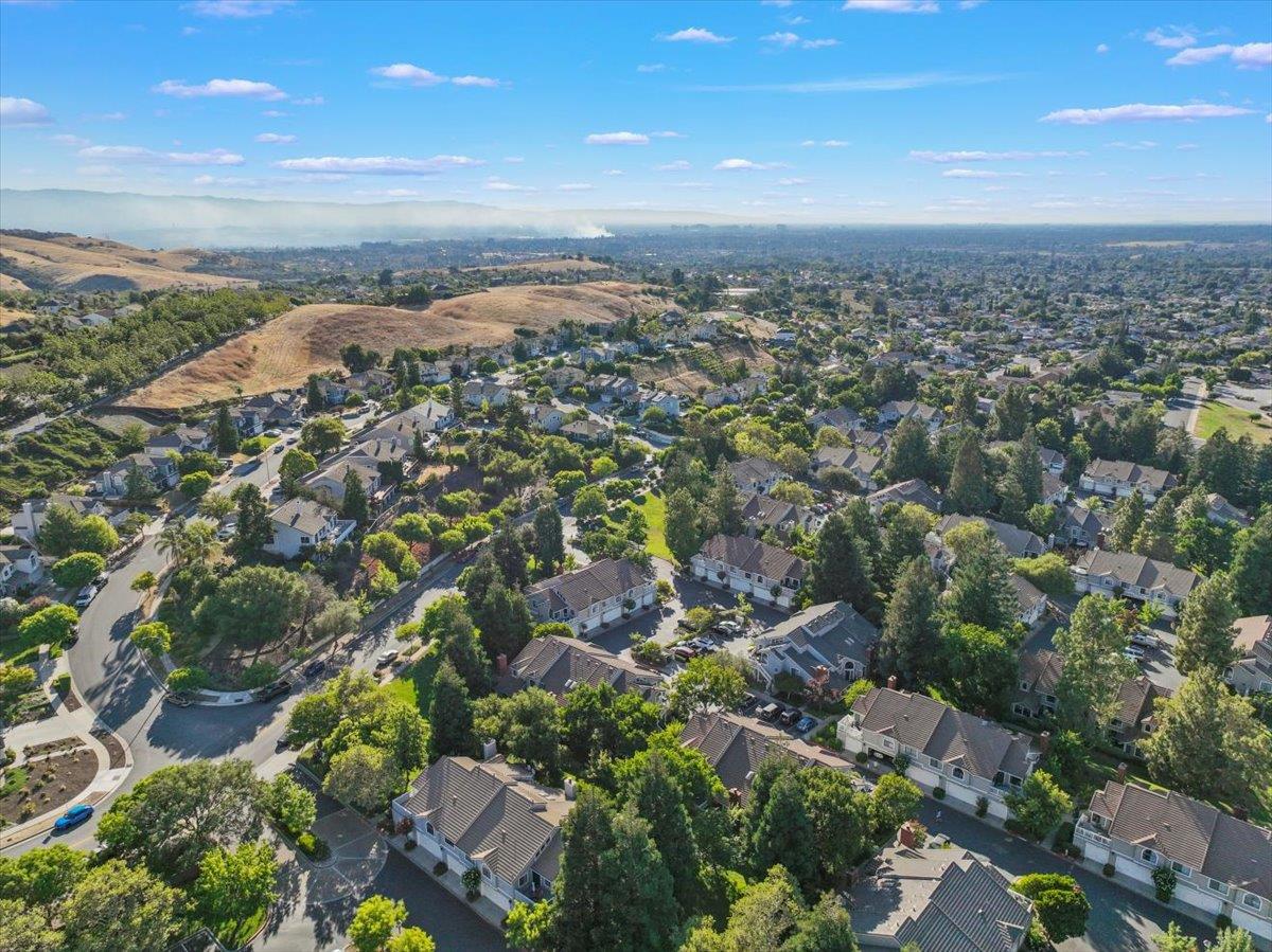 Detail Gallery Image 30 of 31 For 2616 Yerba Vista Ct, San Jose,  CA 95121 - 3 Beds | 2 Baths