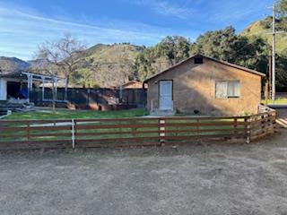 Detail Gallery Image 3 of 32 For 47407 Arroyo Seco Rd #CABIN 15,  Greenfield,  CA 93927 - 3 Beds | 2 Baths