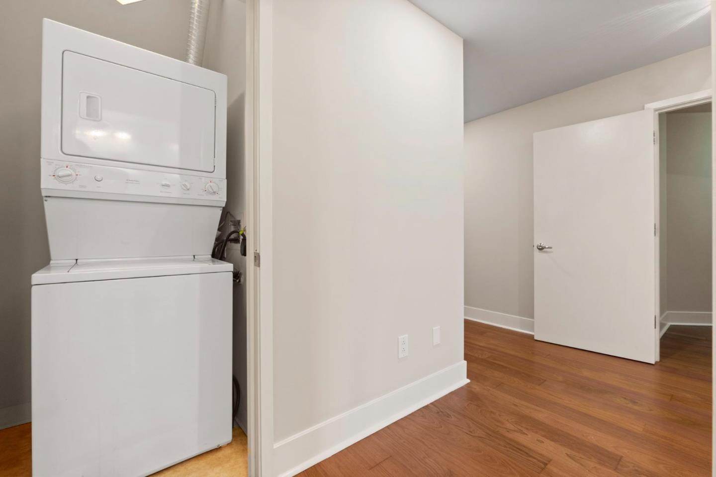 Detail Gallery Image 36 of 80 For 88 E San Fernando St #301,  San Jose,  CA 95113 - 2 Beds | 2/1 Baths