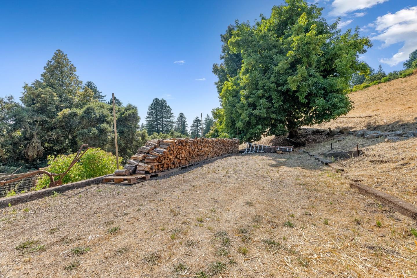 Detail Gallery Image 31 of 61 For 1560 Tindall Ranch Rd, Corralitos,  CA 95076 - 3 Beds | 1/1 Baths