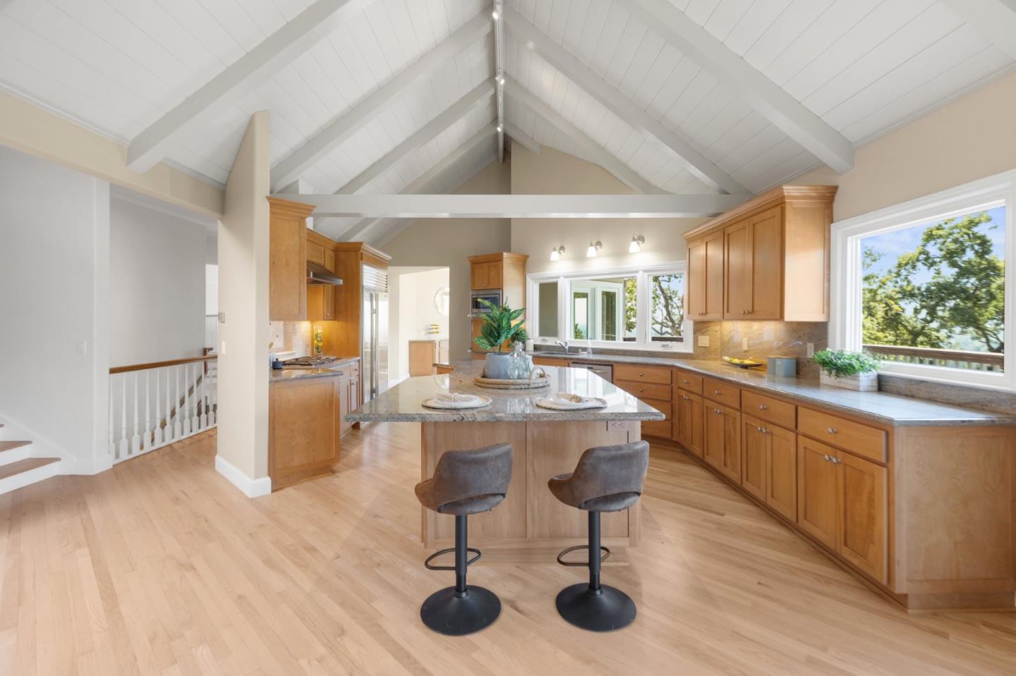 Detail Gallery Image 9 of 40 For 21415 Continental Cir, Saratoga,  CA 95070 - 4 Beds | 3/1 Baths