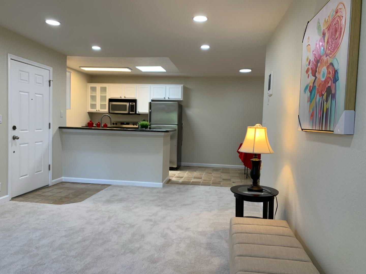 Detail Gallery Image 5 of 40 For 480 Dempsey Rd #283,  Milpitas,  CA 95035 - 1 Beds | 1 Baths