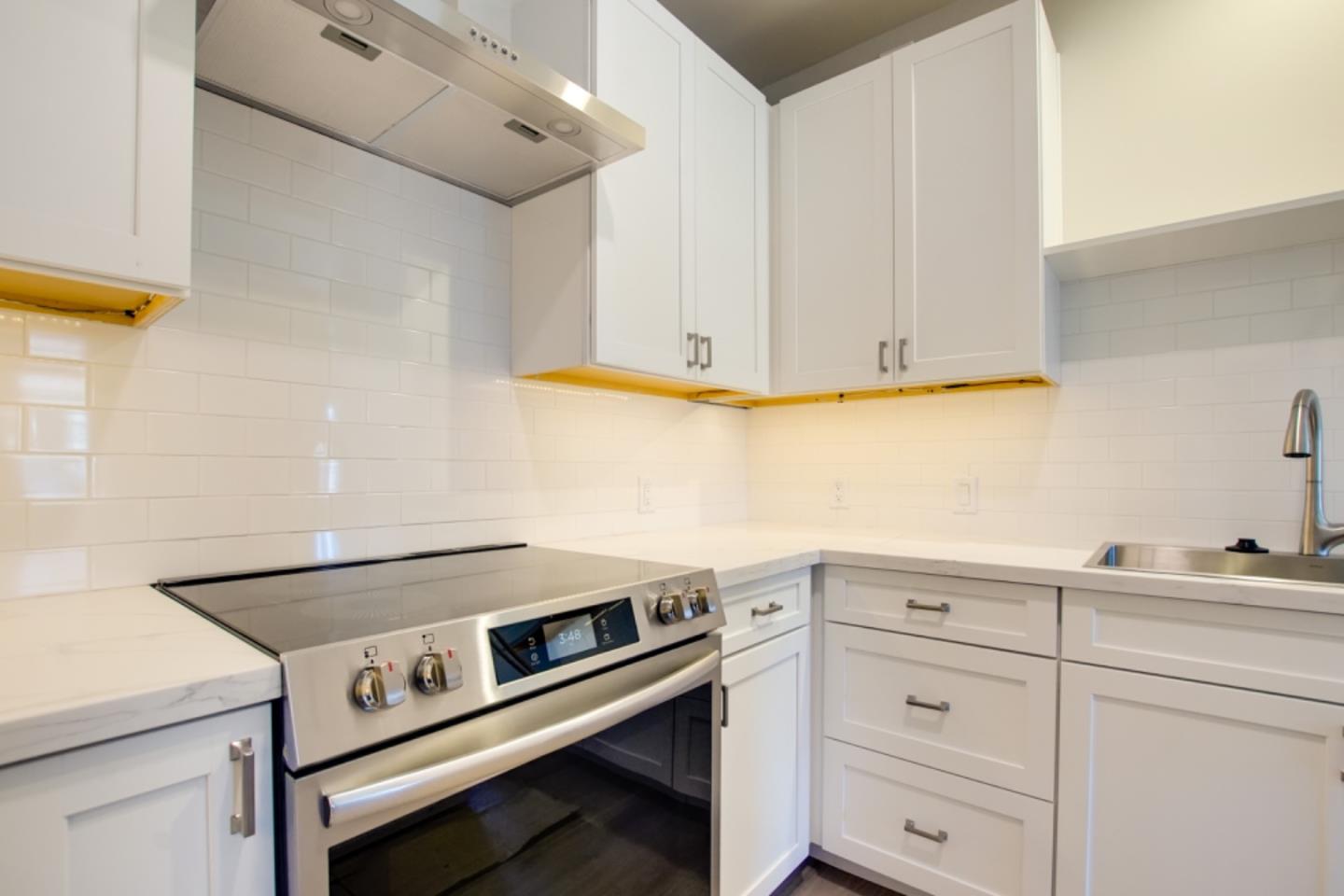 Detail Gallery Image 9 of 15 For 400 San Benito St #301,  Hollister,  CA 95023 - 2 Beds | 1 Baths