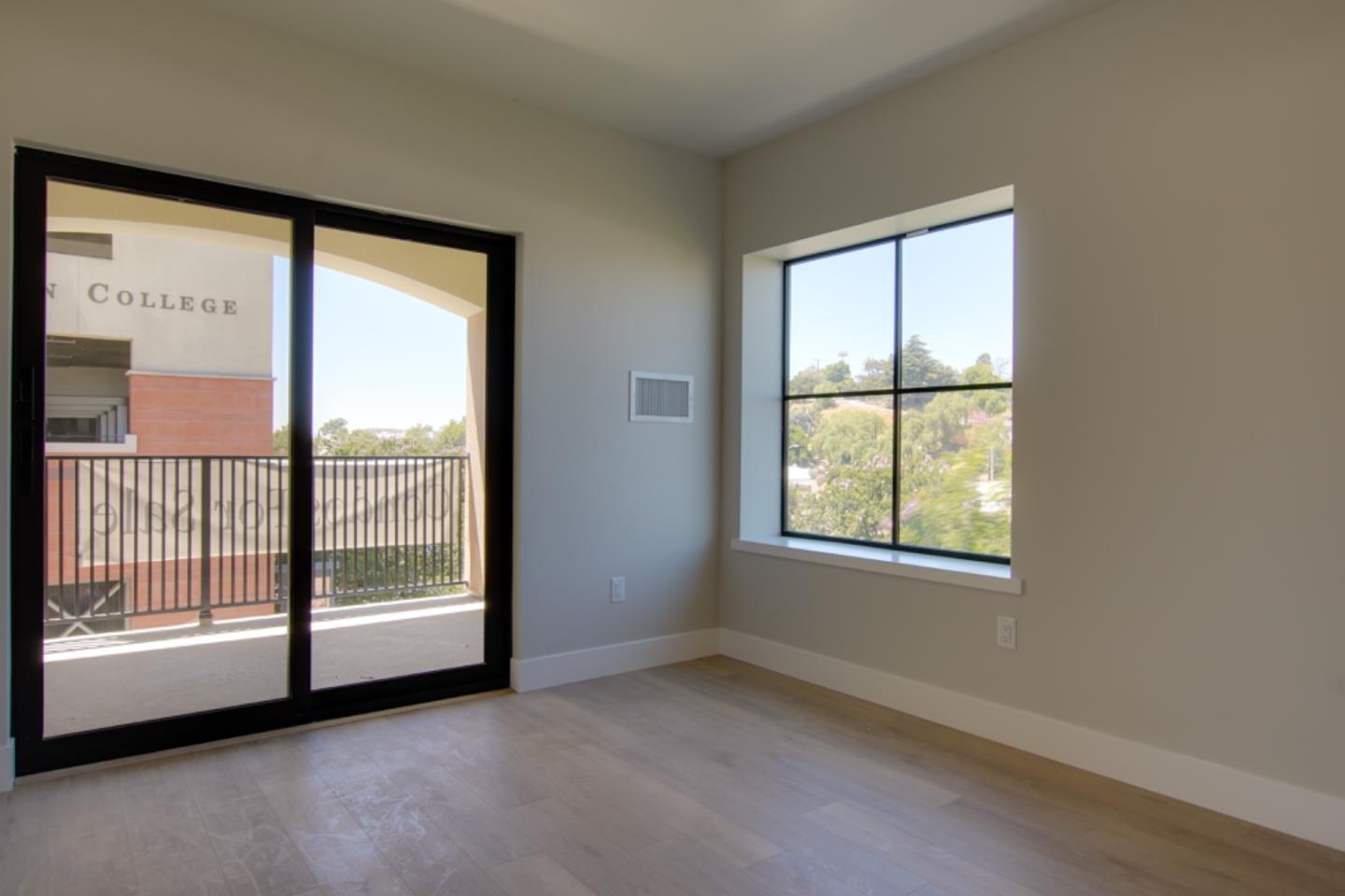 Detail Gallery Image 6 of 16 For 400 San Benito St #312,  Hollister,  CA 95023 - 2 Beds | 1 Baths