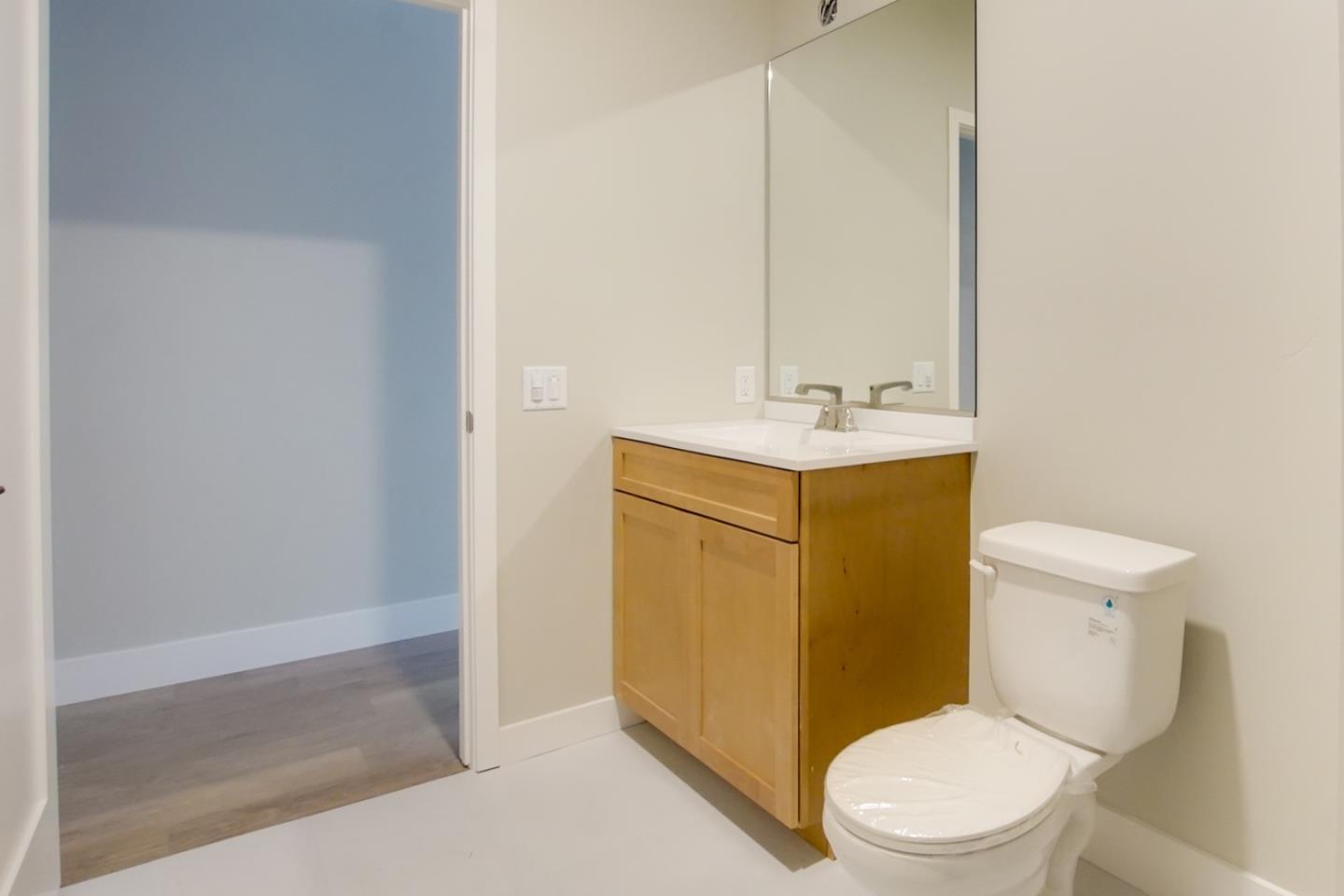 Detail Gallery Image 3 of 10 For 400 San Benito St #310,  Hollister,  CA 95023 - 0 Beds | 1 Baths